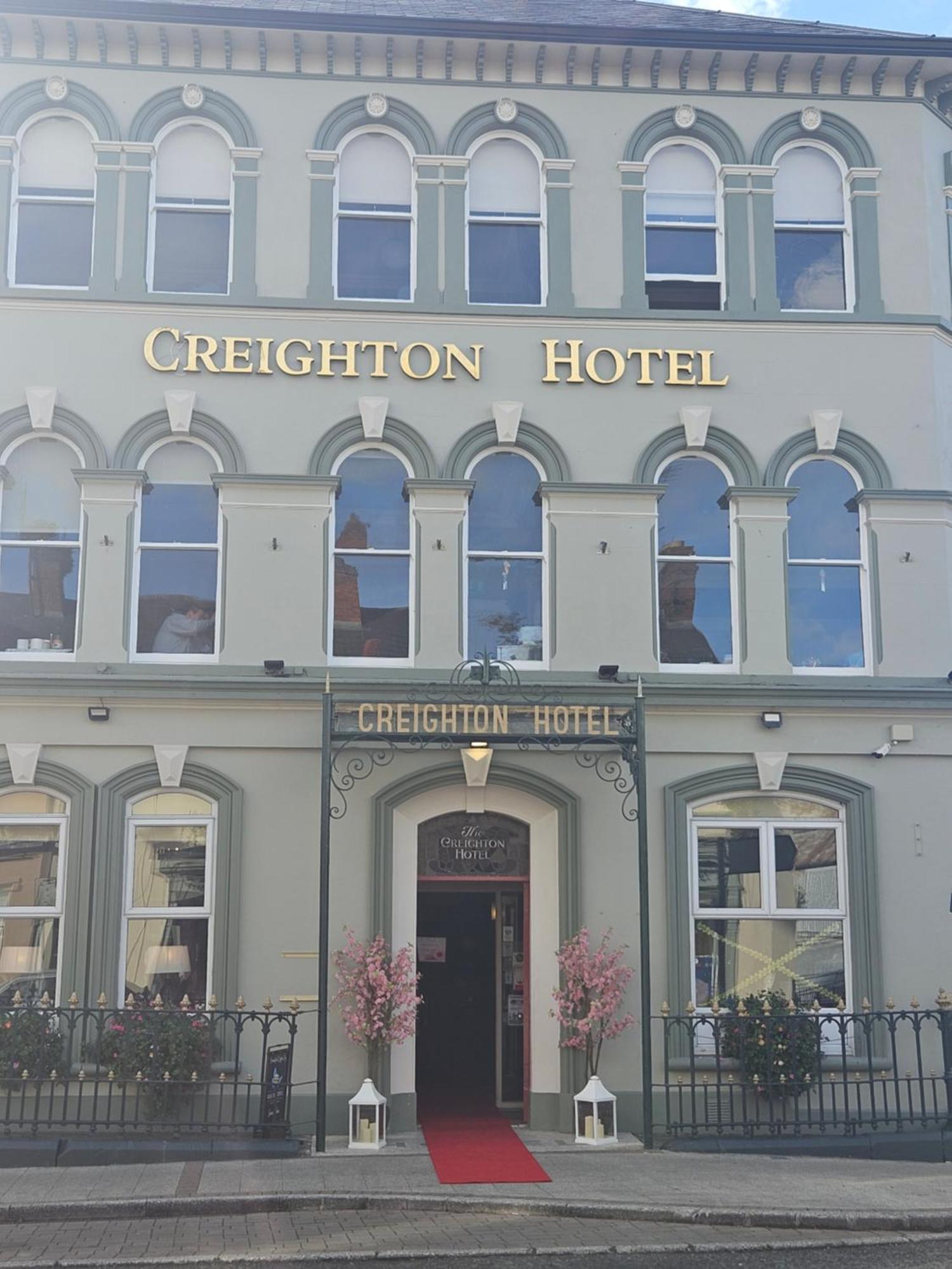 Creighton Hotel Clones Ngoại thất bức ảnh